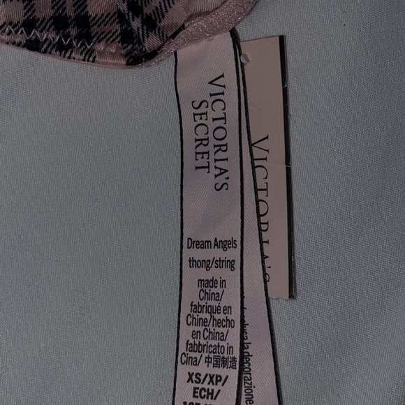 Victoria's Secreet Dream Angel satin & lace thong panty - Picture 6 of 7